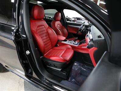 2021 Alfa Romeo Stelvio Ti Sport AWD   - Photo 19 - Addison, IL 60101