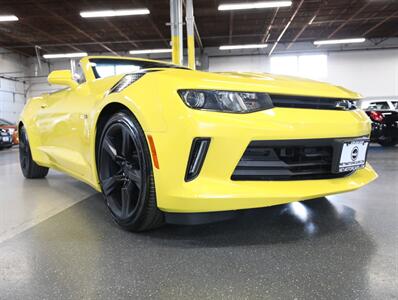 2017 Chevrolet Camaro 2LT Convertible   - Photo 52 - Addison, IL 60101