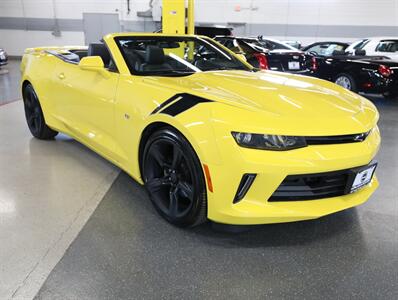 2017 Chevrolet Camaro 2LT Convertible   - Photo 7 - Addison, IL 60101