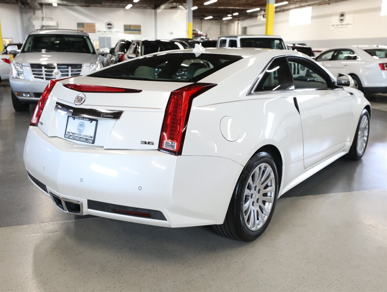 2011 Cadillac CTS 3.6L Performance - Photo 9 - Addison, IL 60101