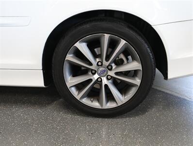 2013 Volvo C70 T5 Premier Plus   - Photo 40 - Addison, IL 60101