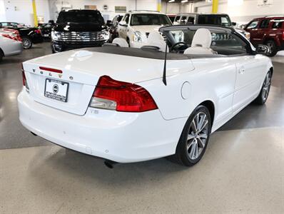 2013 Volvo C70 T5 Premier Plus   - Photo 9 - Addison, IL 60101