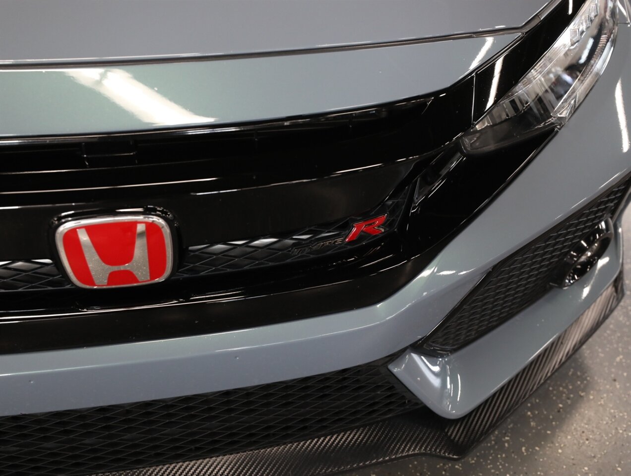 2019 Honda Civic Type R Touring - Photo 7 - Addison, IL 60101