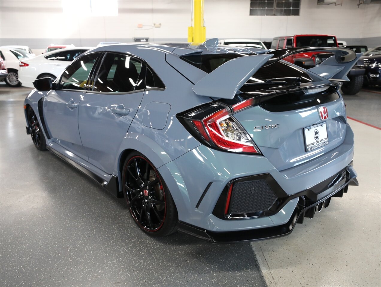 2019 Honda Civic Type R Touring - Photo 16 - Addison, IL 60101