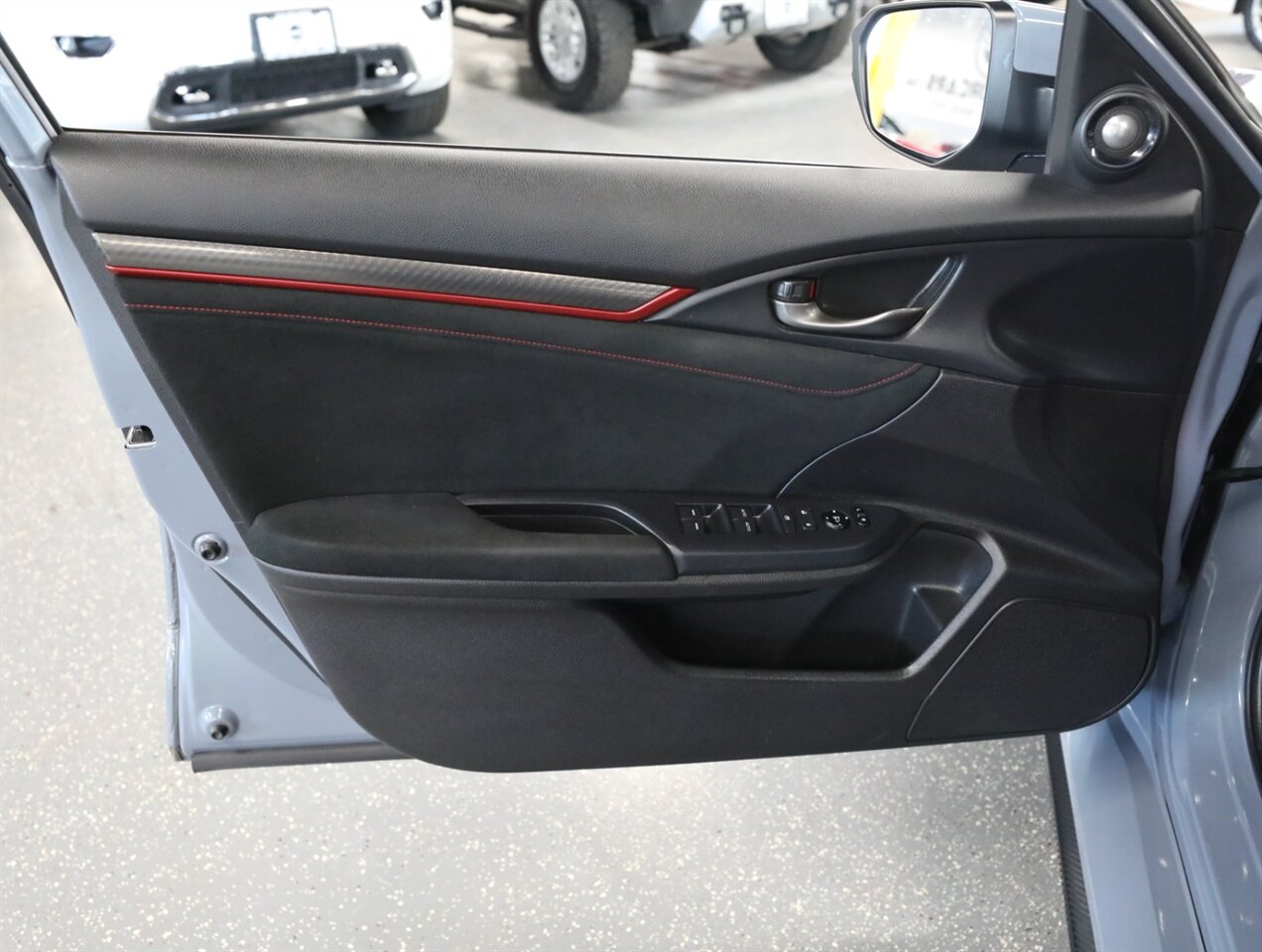 2019 Honda Civic Type R Touring - Photo 31 - Addison, IL 60101