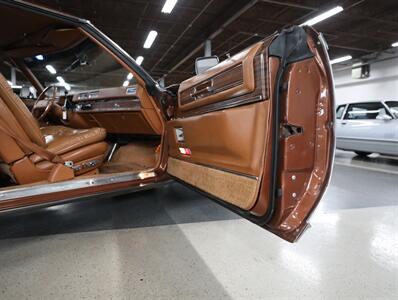 1978 Cadillac Eldorado Biarritz   - Photo 23 - Addison, IL 60101