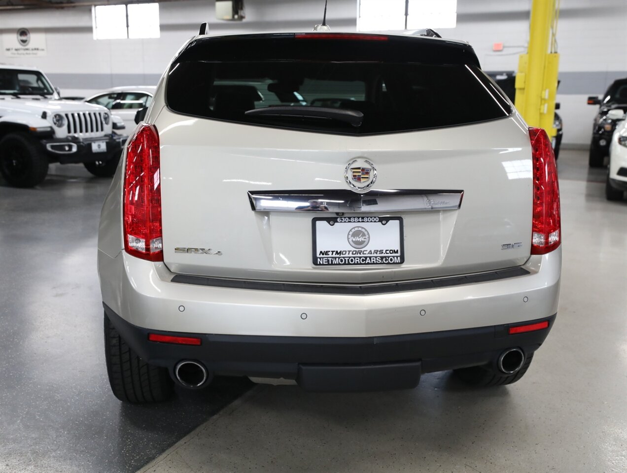 2015 Cadillac SRX Premium Collection AWD - Photo 10 - Addison, IL 60101