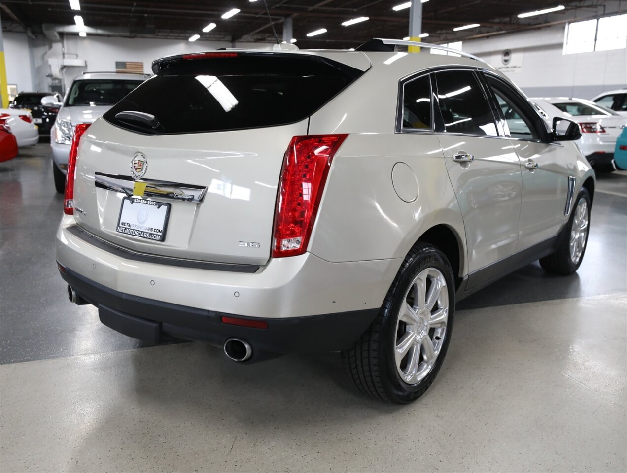 2015 Cadillac SRX Premium Collection AWD - Photo 9 - Addison, IL 60101
