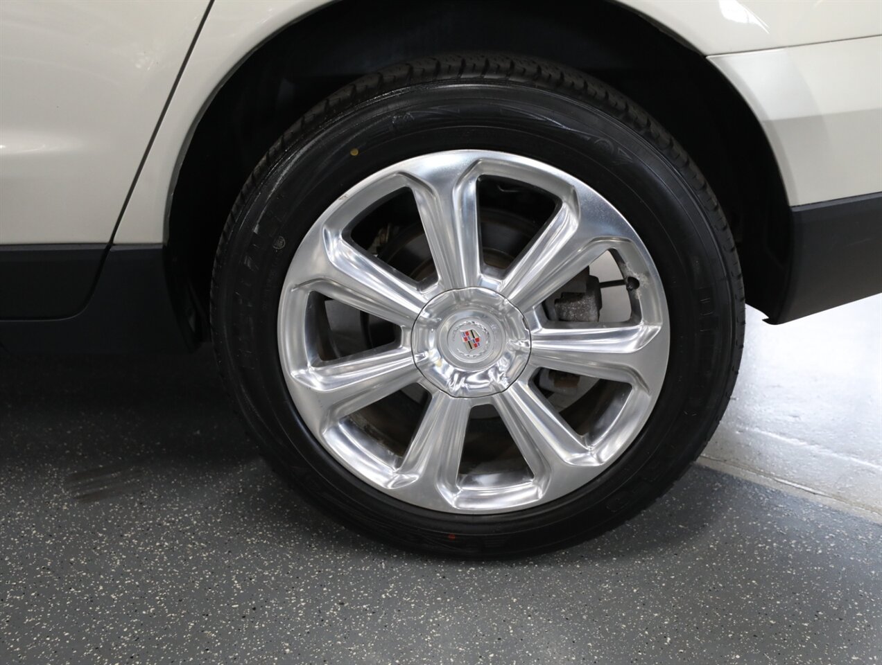 2015 Cadillac SRX Premium Collection AWD - Photo 41 - Addison, IL 60101