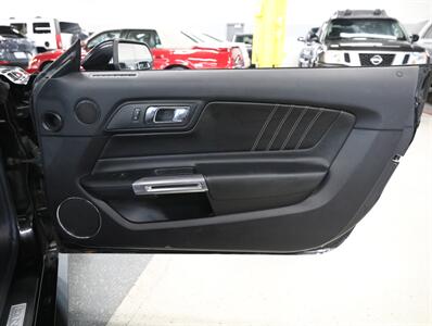 2015 Ford Mustang GT Premium Convertible   - Photo 17 - Addison, IL 60101