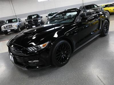 2015 Ford Mustang GT Premium Convertible   - Photo 4 - Addison, IL 60101
