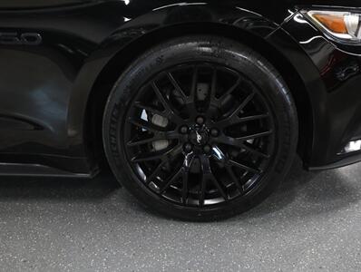 2015 Ford Mustang GT Premium Convertible   - Photo 44 - Addison, IL 60101