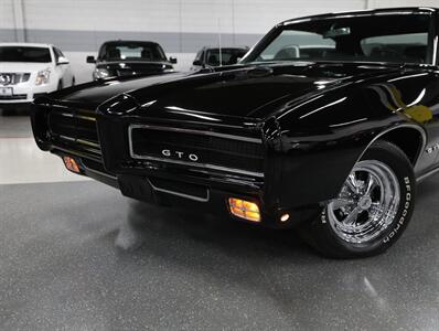 1969 Pontiac GTO   - Photo 2 - Addison, IL 60101