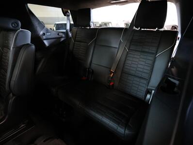 2024 Cadillac Escalade-V   - Photo 29 - Addison, IL 60101