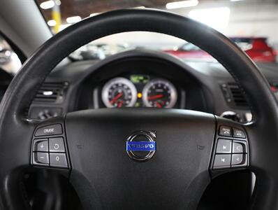2011 Volvo C70 T5 Convertible - Photo 30 - Addison, IL 60101