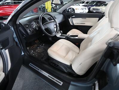 2011 Volvo C70 T5 Convertible - Photo 24 - Addison, IL 60101