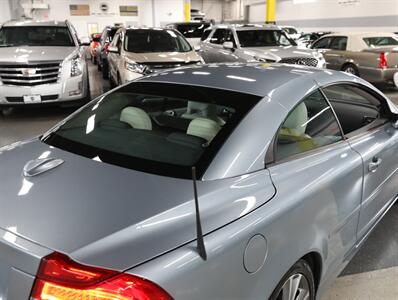 2011 Volvo C70 T5 Convertible - Photo 37 - Addison, IL 60101