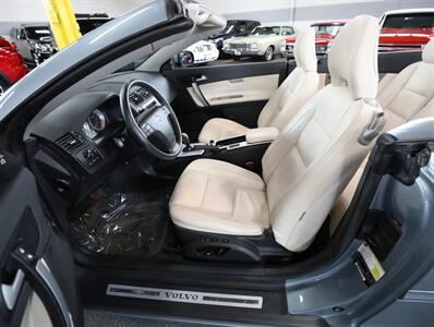 2011 Volvo C70 T5 Convertible - Photo 25 - Addison, IL 60101