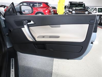 2011 Volvo C70 T5 Convertible - Photo 17 - Addison, IL 60101