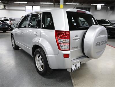 2008 Suzuki Grand Vitara 4WD - Photo 13 - Addison, IL 60101