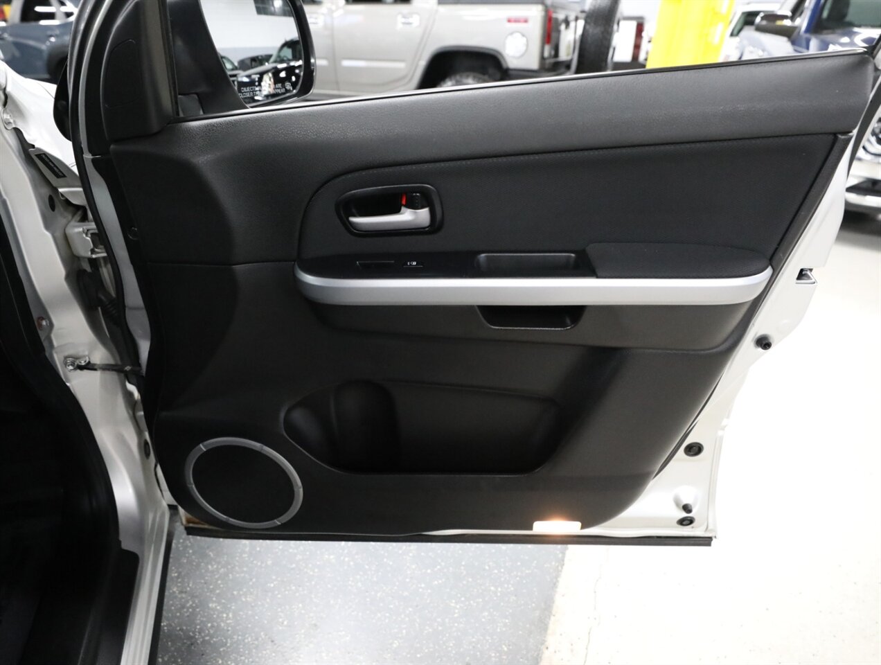 2008 Suzuki Grand Vitara 4WD - Photo 16 - Addison, IL 60101