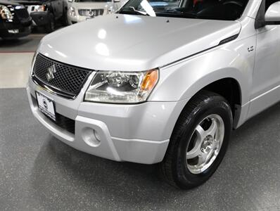2008 Suzuki Grand Vitara 4WD - Photo 3 - Addison, IL 60101