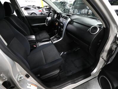 2008 Suzuki Grand Vitara 4WD - Photo 17 - Addison, IL 60101