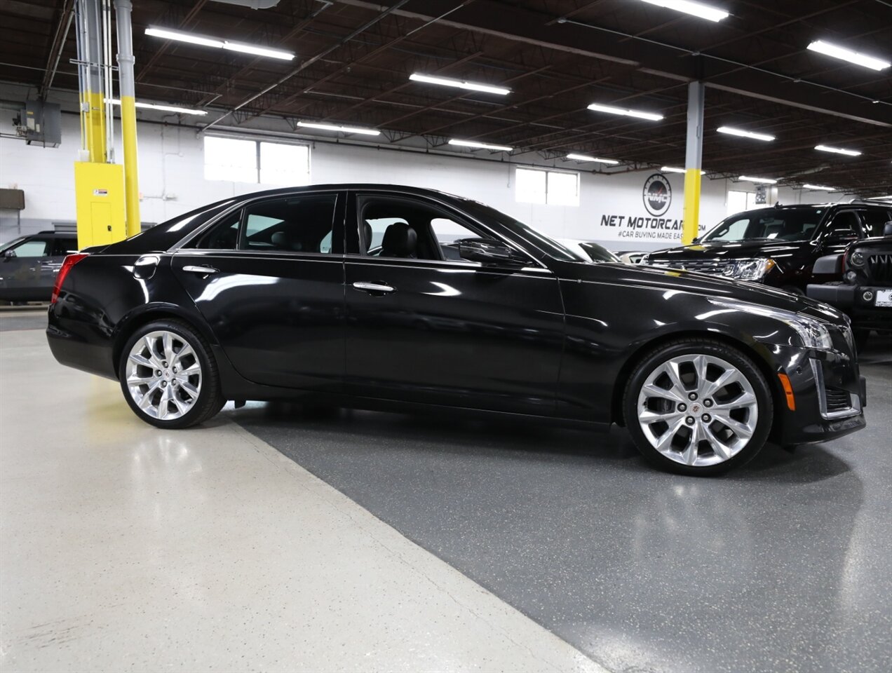 2014 Cadillac CTS 3.6L Premium Collection - Photo 8 - Addison, IL 60101