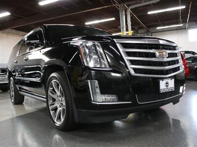 2016 Cadillac Escalade ESV Premium Collection 4WD   - Photo 68 - Addison, IL 60101