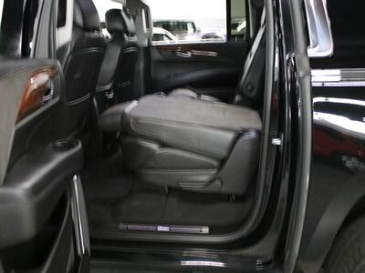 2016 Cadillac Escalade ESV Premium Collection 4WD   - Photo 36 - Addison, IL 60101