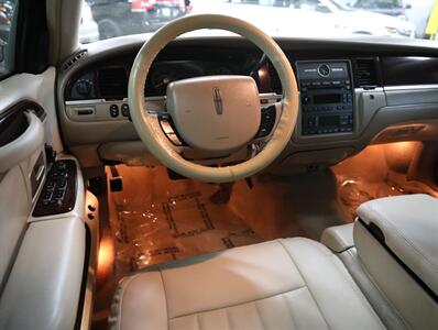 2007 Lincoln Town Car Signature   - Photo 25 - Addison, IL 60101