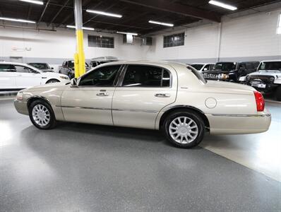 2007 Lincoln Town Car Signature   - Photo 14 - Addison, IL 60101