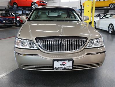 2009 Lincoln Town Car Signature Limited - Photo 6 - Addison, IL 60101