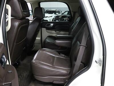 2014 Cadillac Escalade Platinum Edition AWD   - Photo 29 - Addison, IL 60101