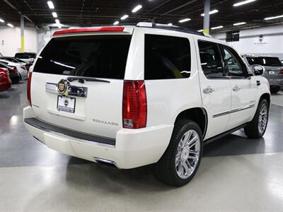 2014 Cadillac Escalade Platinum Edition AWD   - Photo 9 - Addison, IL 60101