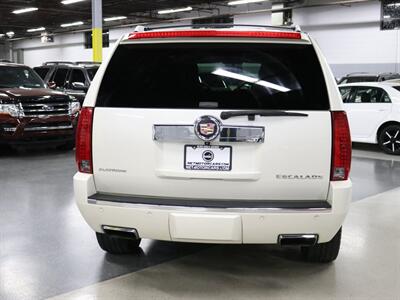 2014 Cadillac Escalade Platinum Edition AWD   - Photo 10 - Addison, IL 60101