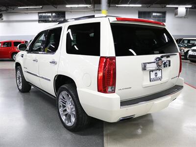 2014 Cadillac Escalade Platinum Edition AWD   - Photo 13 - Addison, IL 60101