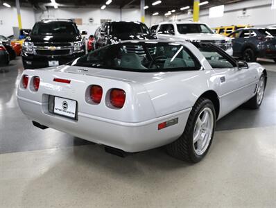 1996 Chevrolet Corvette Coupe   - Photo 16 - Addison, IL 60101