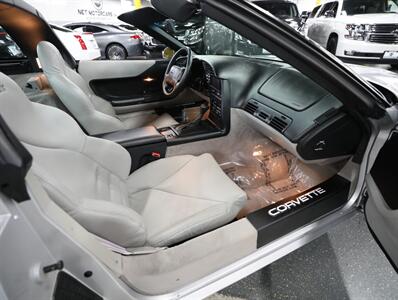 1996 Chevrolet Corvette Coupe   - Photo 28 - Addison, IL 60101