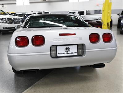 1996 Chevrolet Corvette Coupe   - Photo 17 - Addison, IL 60101