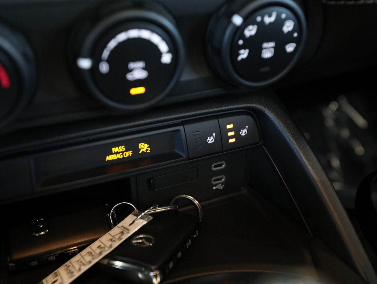 2024 Mazda MX-5 Miata Club - Photo 30 - Addison, IL 60101