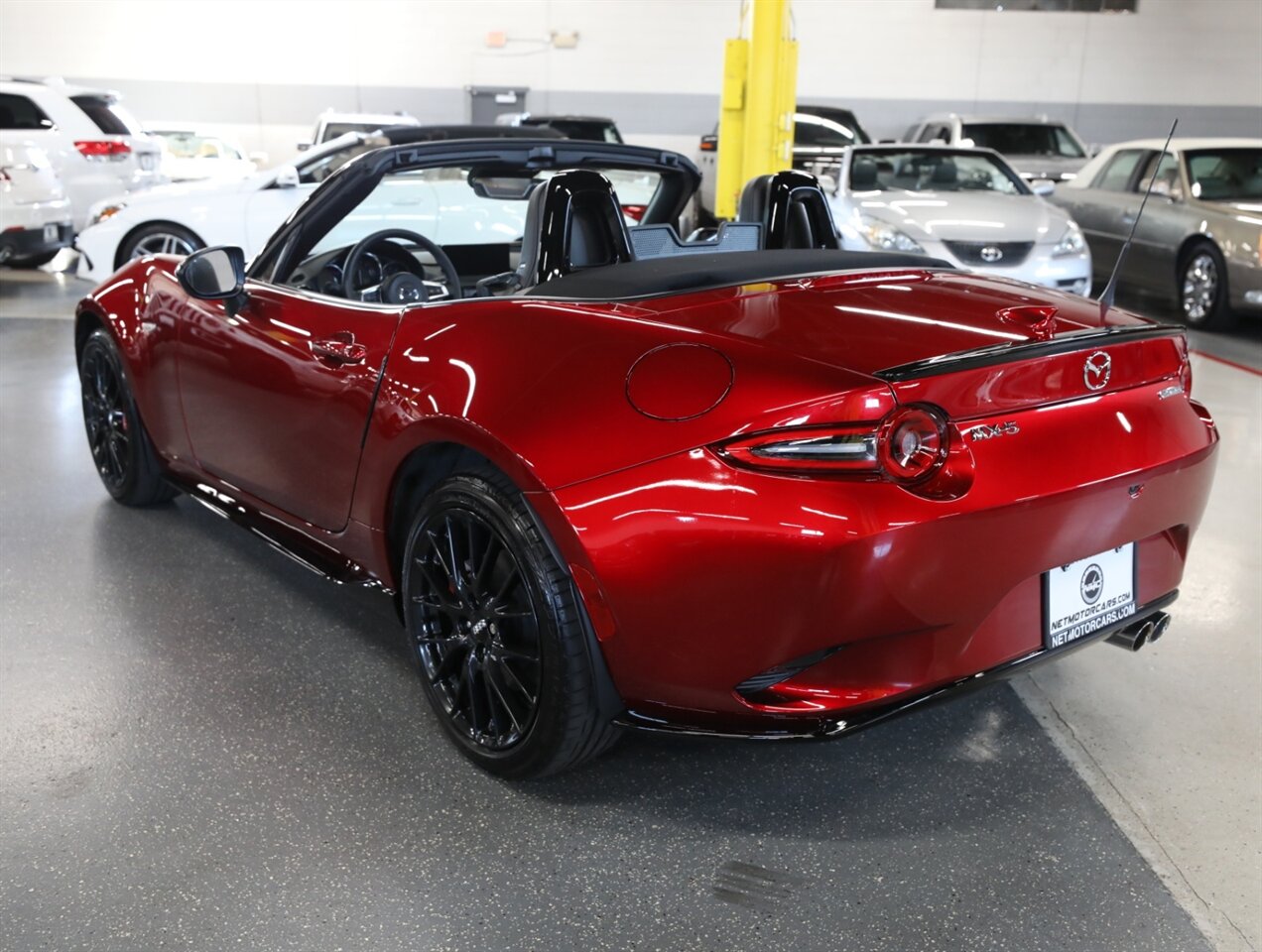 2024 Mazda MX-5 Miata Club - Photo 14 - Addison, IL 60101