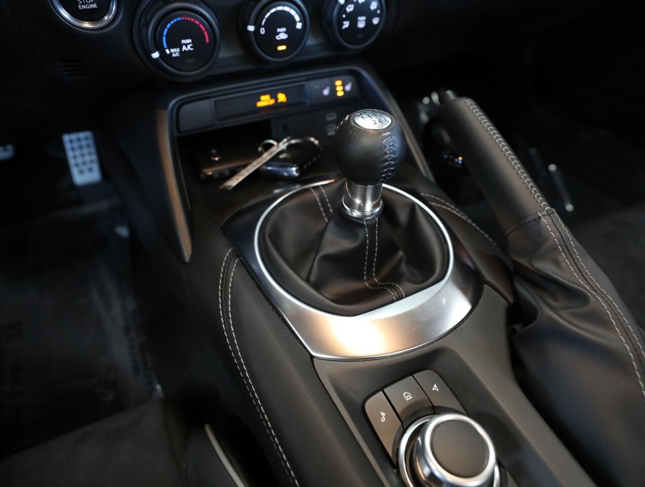 2024 Mazda MX-5 Miata Club - Photo 31 - Addison, IL 60101