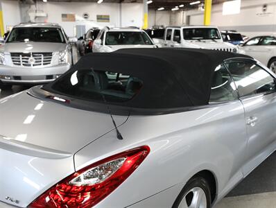 2007 Toyota Camry Solara SLE V6 - Photo 32 - Addison, IL 60101