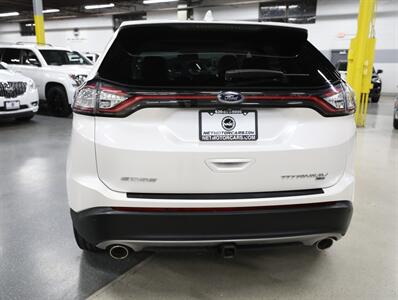 2017 Ford Edge Titanium AWD   - Photo 10 - Addison, IL 60101