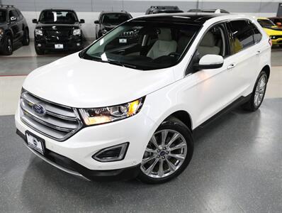 2017 Ford Edge Titanium AWD   - Photo 2 - Addison, IL 60101