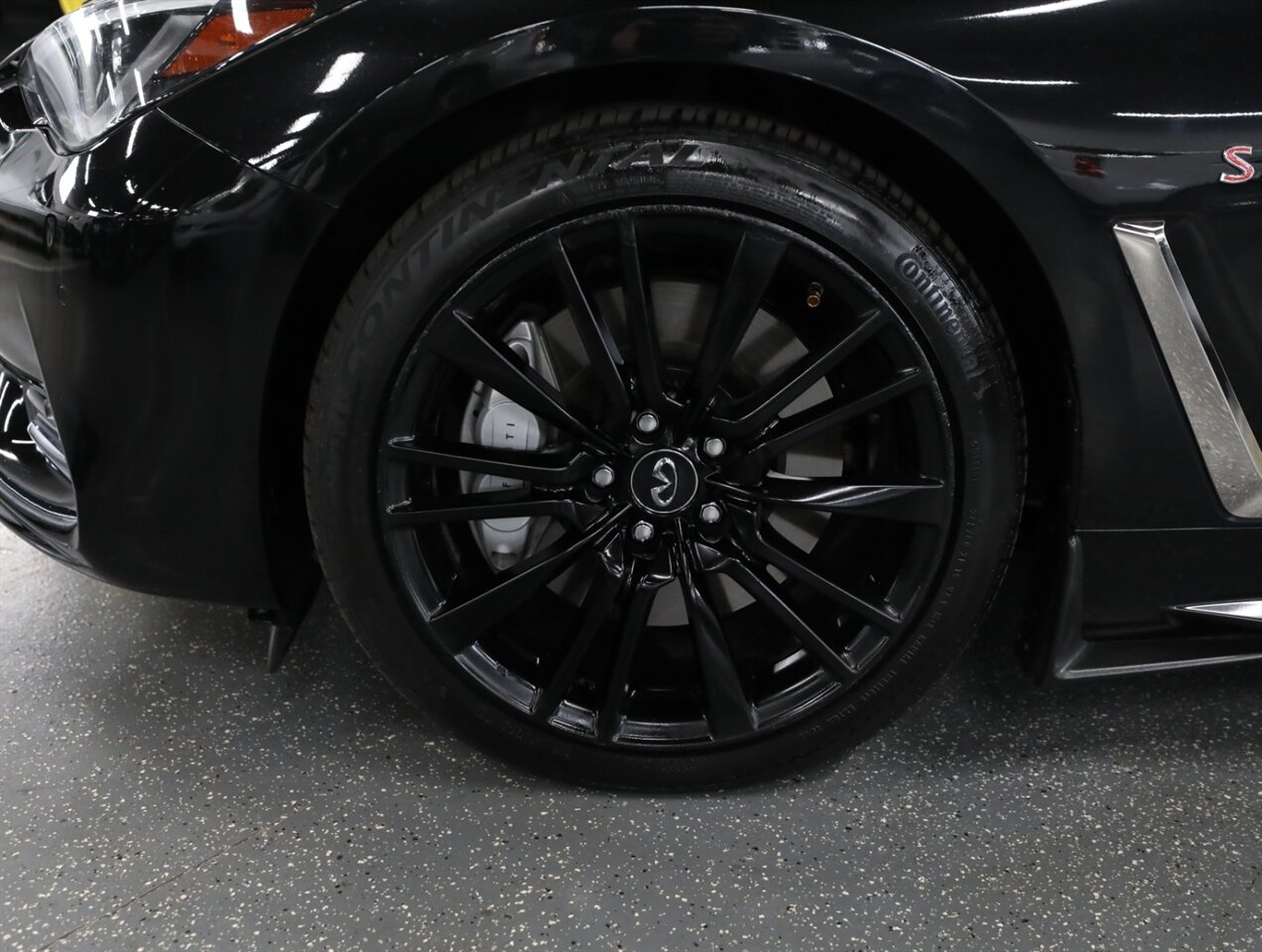 2017 INFINITI Q60 3.0T Sport - Photo 44 - Addison, IL 60101