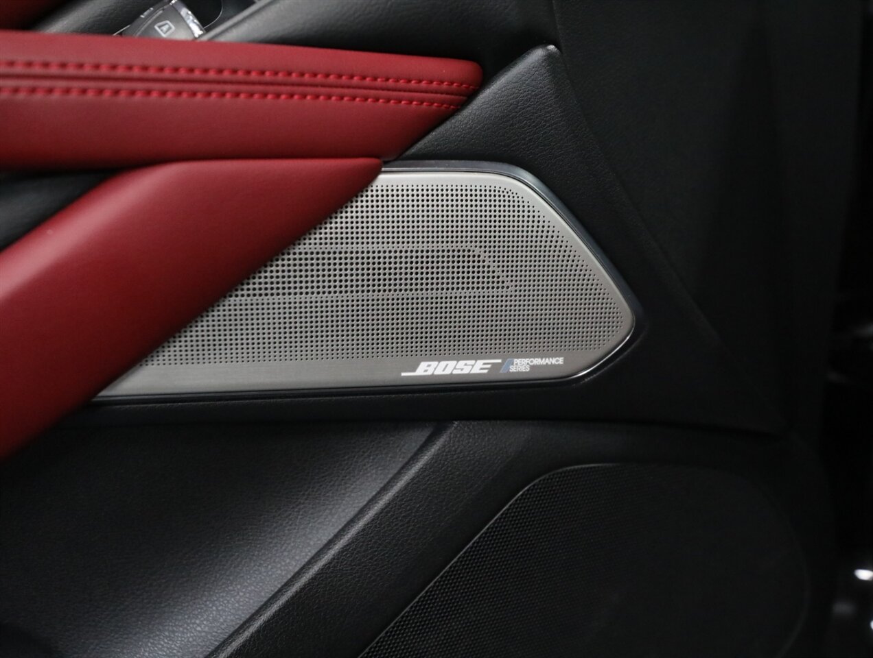 2017 INFINITI Q60 3.0T Sport - Photo 28 - Addison, IL 60101
