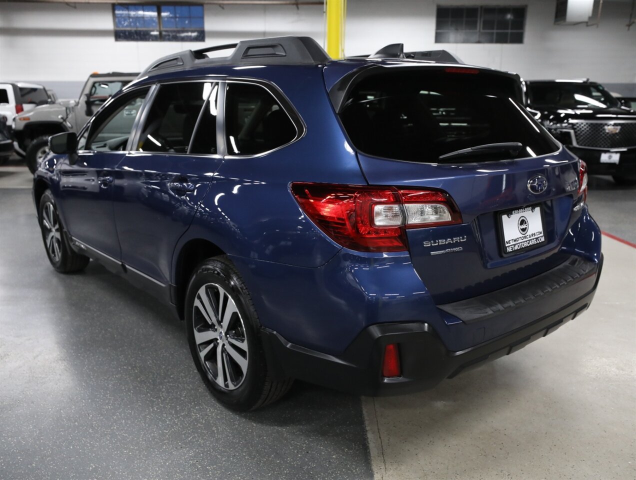 2019 Subaru Outback 2.5i Limited AWD - Photo 12 - Addison, IL 60101