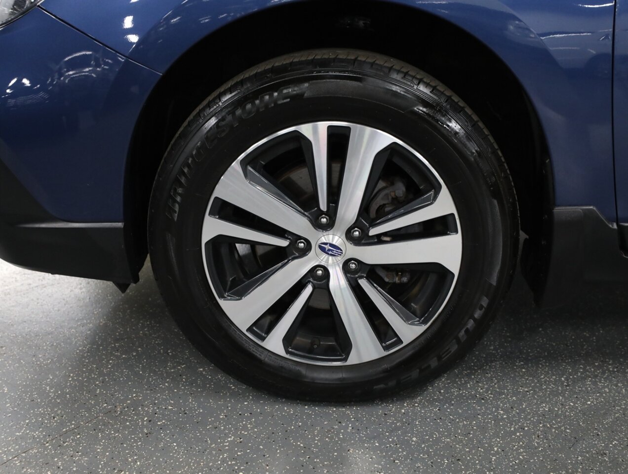 2019 Subaru Outback 2.5i Limited AWD - Photo 45 - Addison, IL 60101